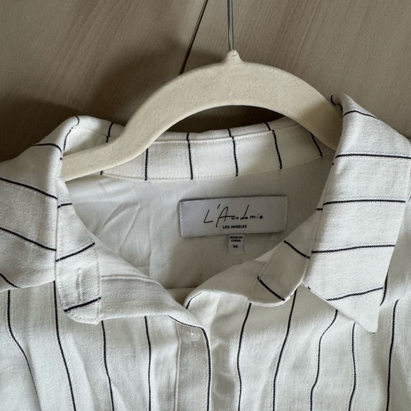 L'Academie Ivory and Black Striped Shirt - Picture 5 of 6